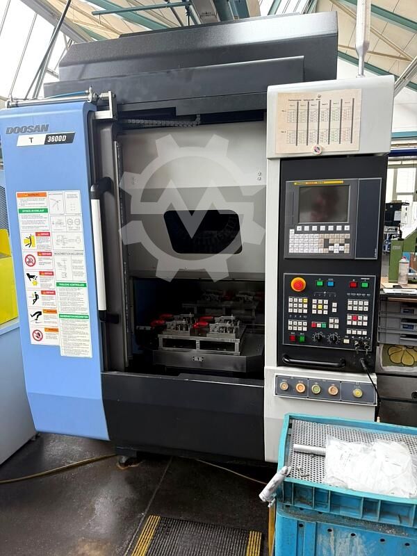 Vertical machining center Doosan T 3600D