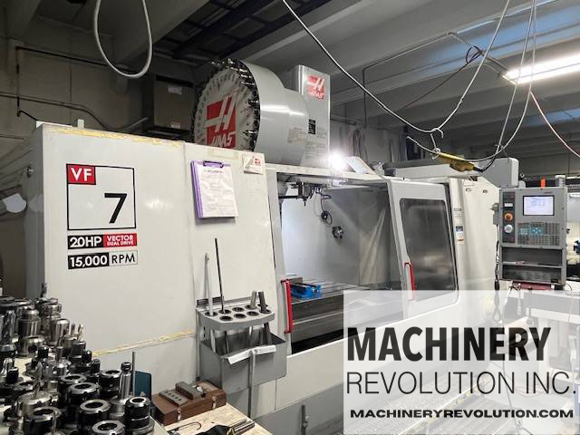 2004 HAAS VF-7 15 000 TR/MIN Centre d'usinage vertical CNC