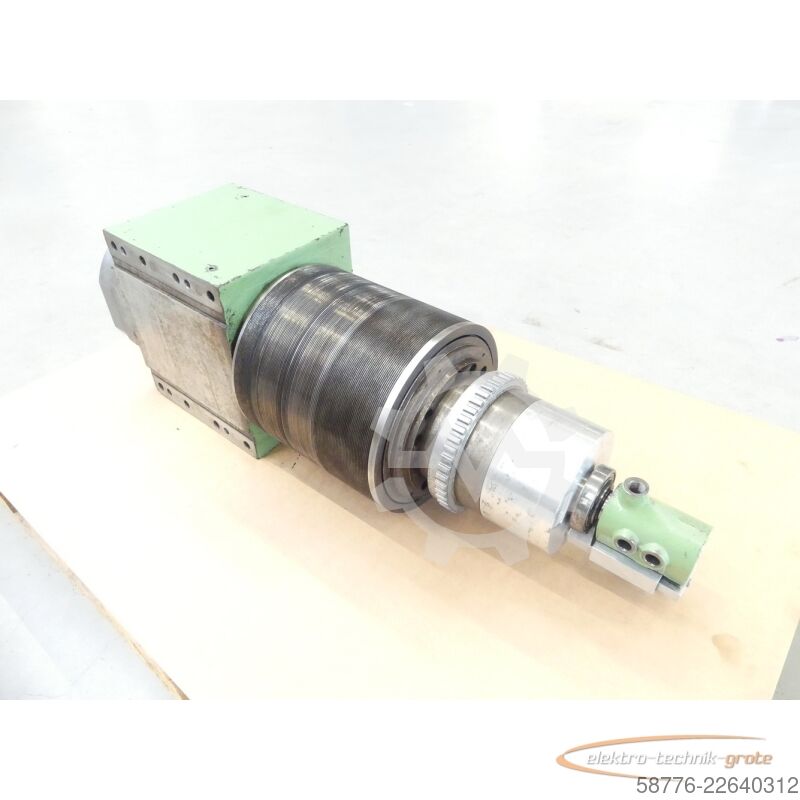 Component unbekannt Spindel mit Röhm OVS 130 552-493 Vollspannzylinder für Monforts RNC 600E Maschine