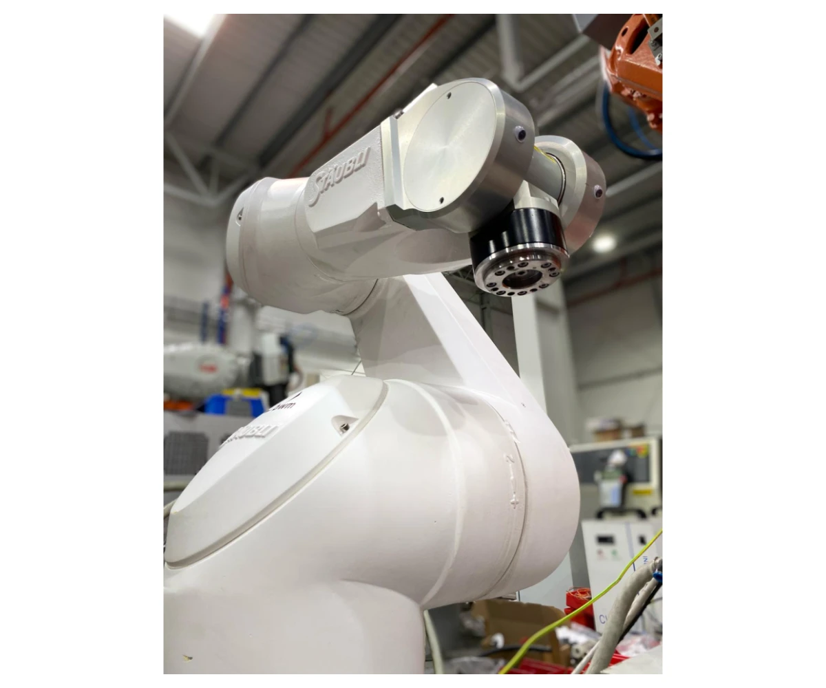 Robot industriel Stäubli TX90 Faible nombre d'heures