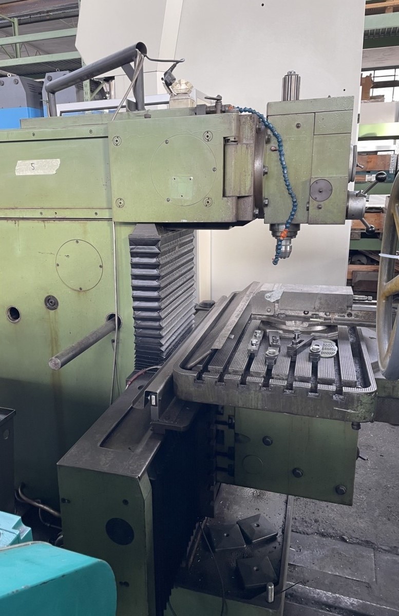 Fraiseuse universelle MAHO MH 900