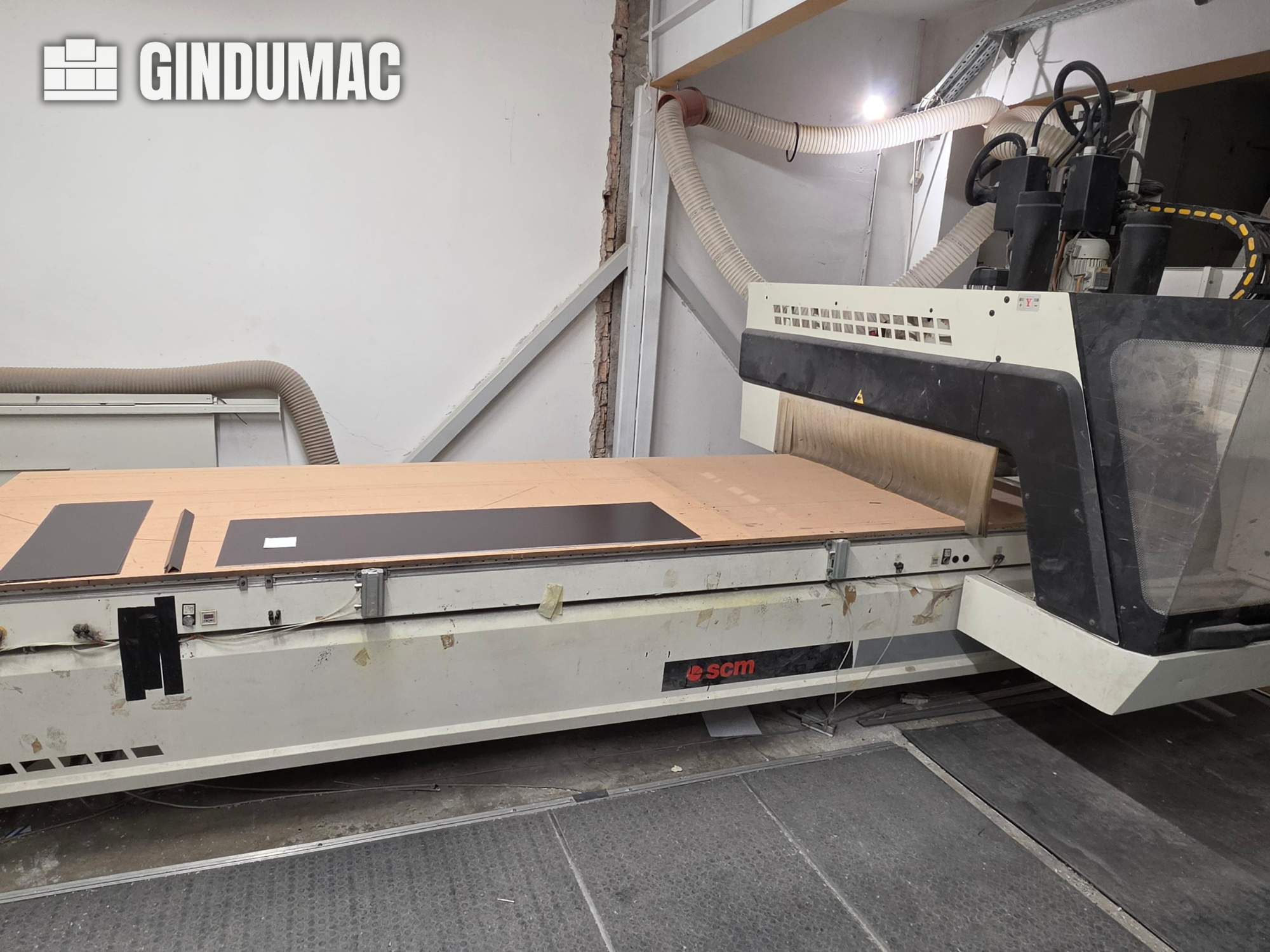 Centre d’usinage CNC bois SCM RECORD 132