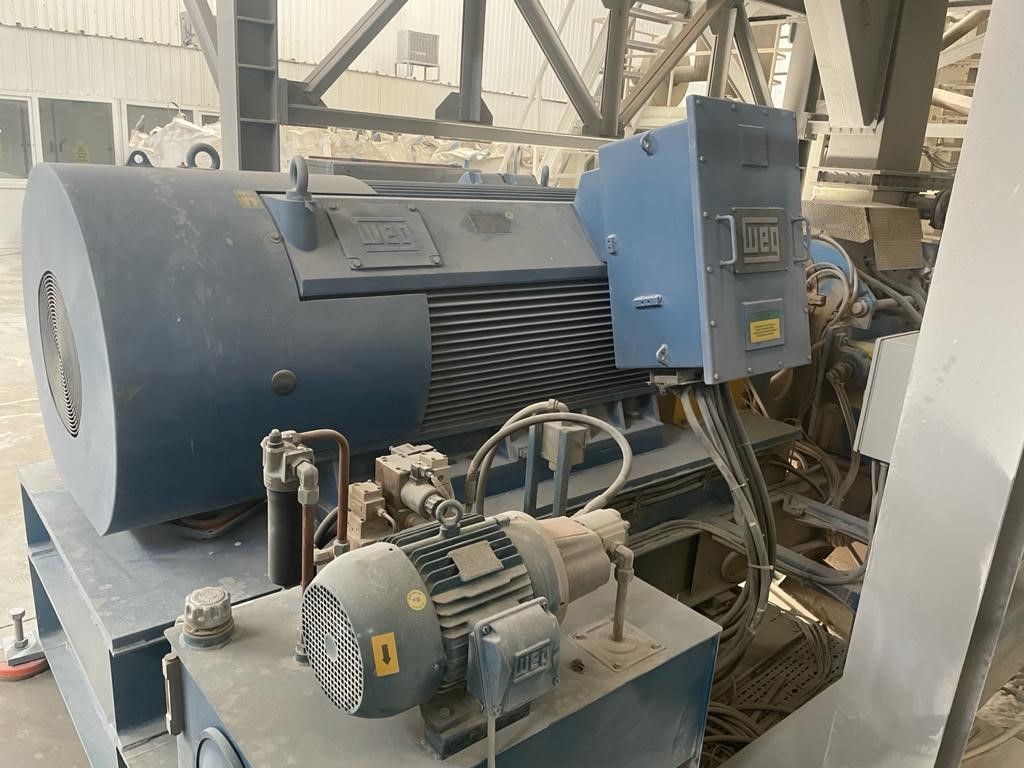 Machine WEG HGF