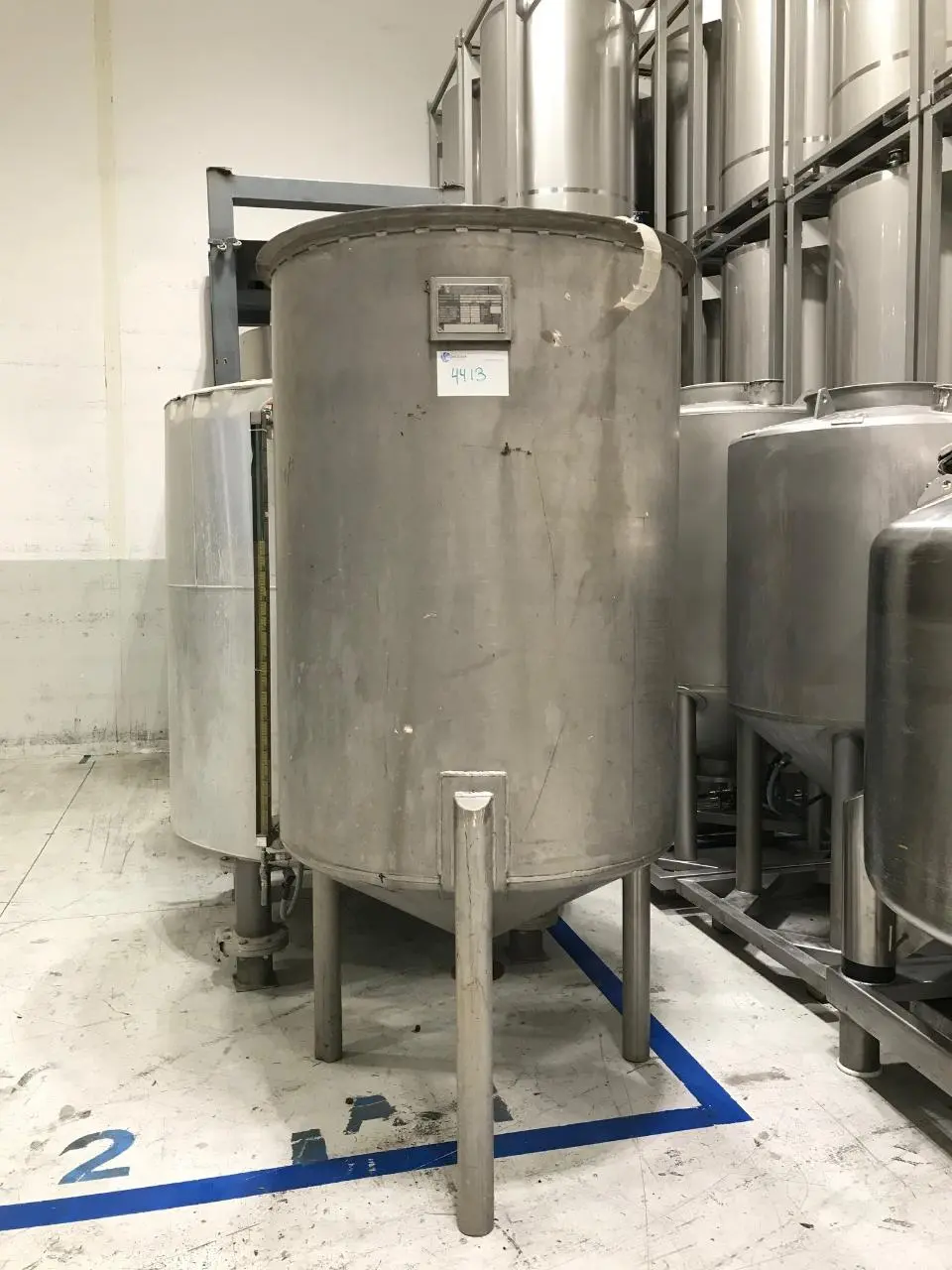 CUVE EN ACIER INOXYDABLE D'OCCASION 1000 LITRES_79
