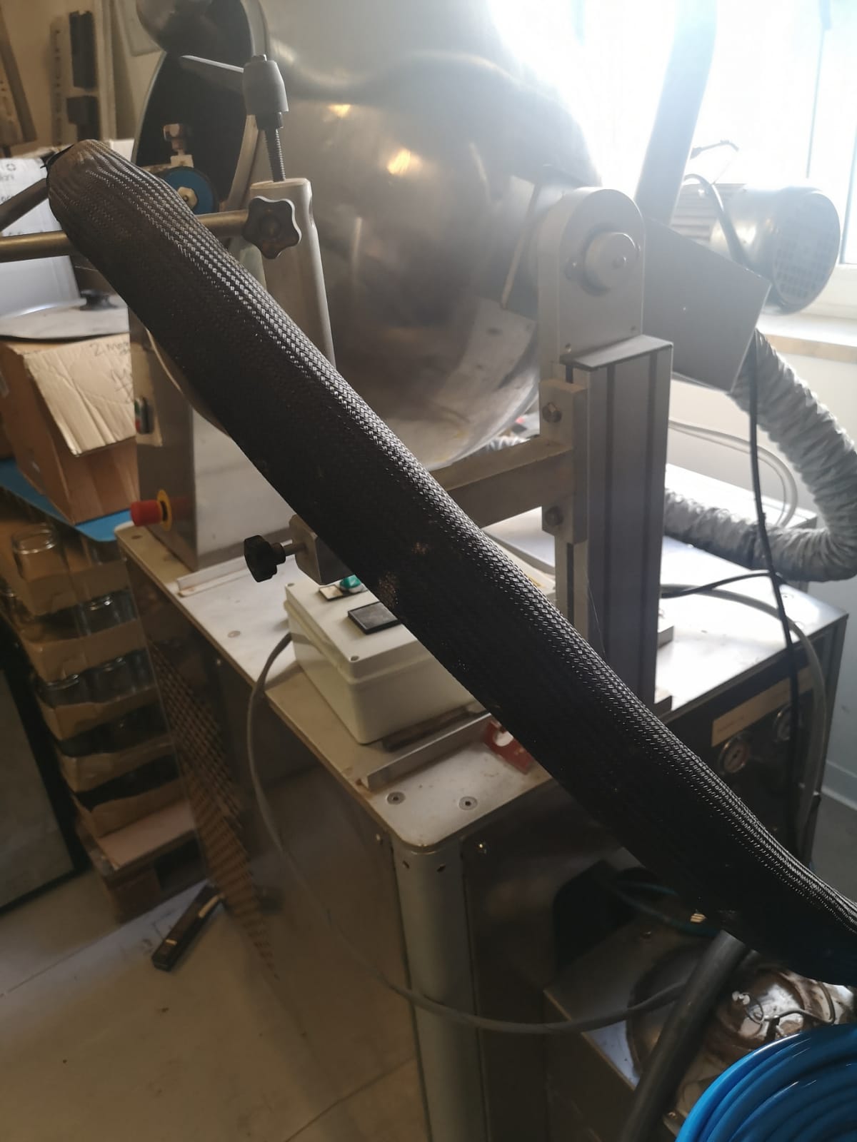 Pralinière, bassine avec variateur de vitesse, Rollermac de 15 kg, quasi neuve.