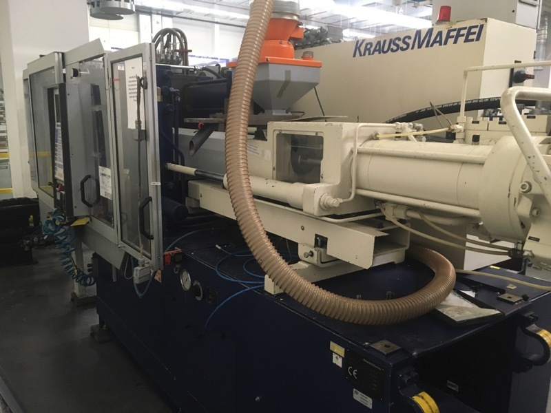 Presse à injecter Krauss Maffei KM 150 - 700 C2