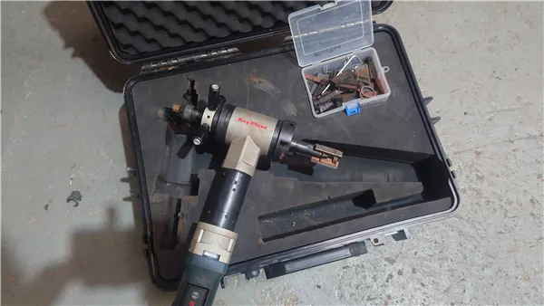 Machine à chanfreiner les tuyaux Key Plant KPI-2 110 V