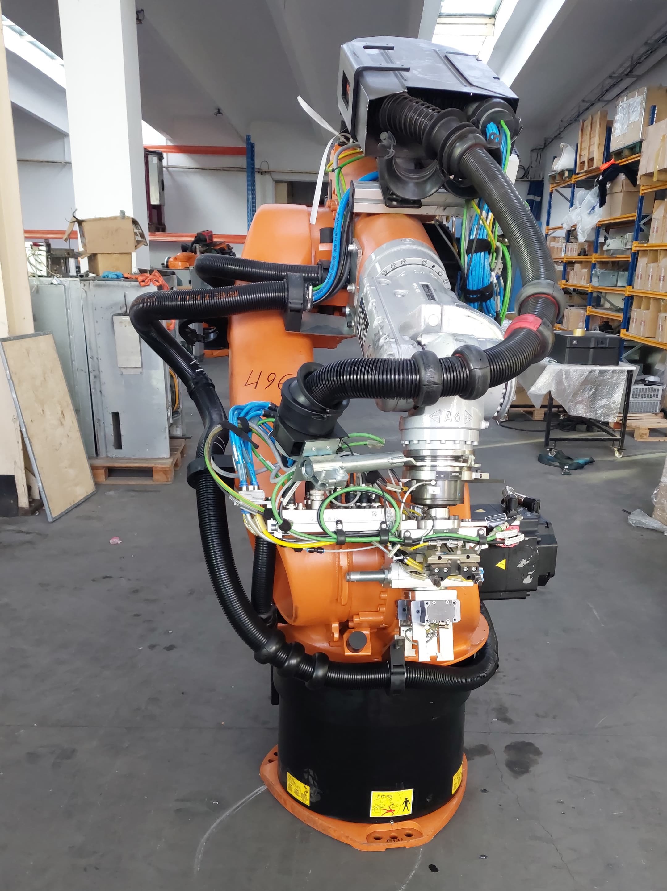 Robot industriel KUKA KR60 HA