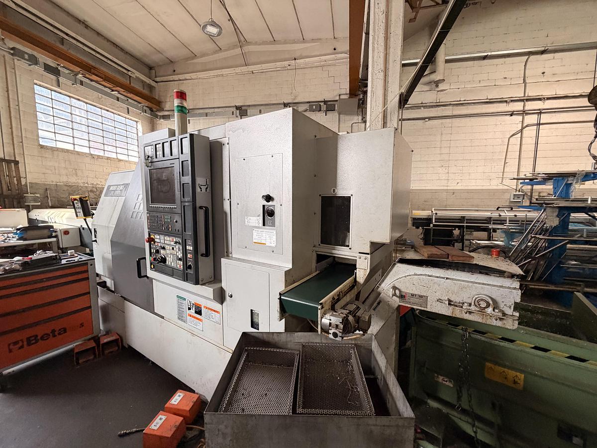 Tour CNC avec ravitailleur de barres Mori Seiki ZL 203 SMC d'occasion