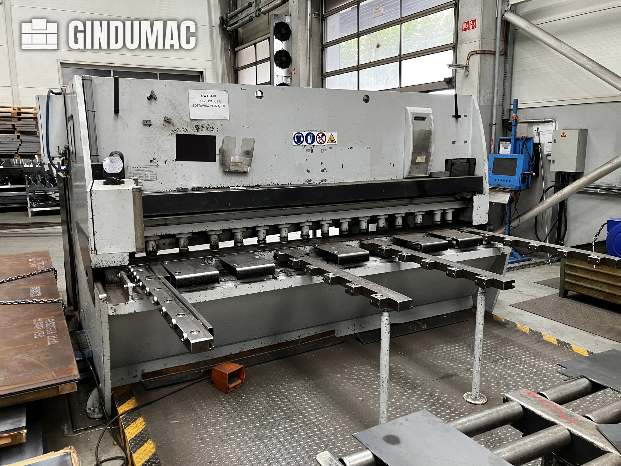 Cisaille guillotine CNC LVD MVS-TS 13/31