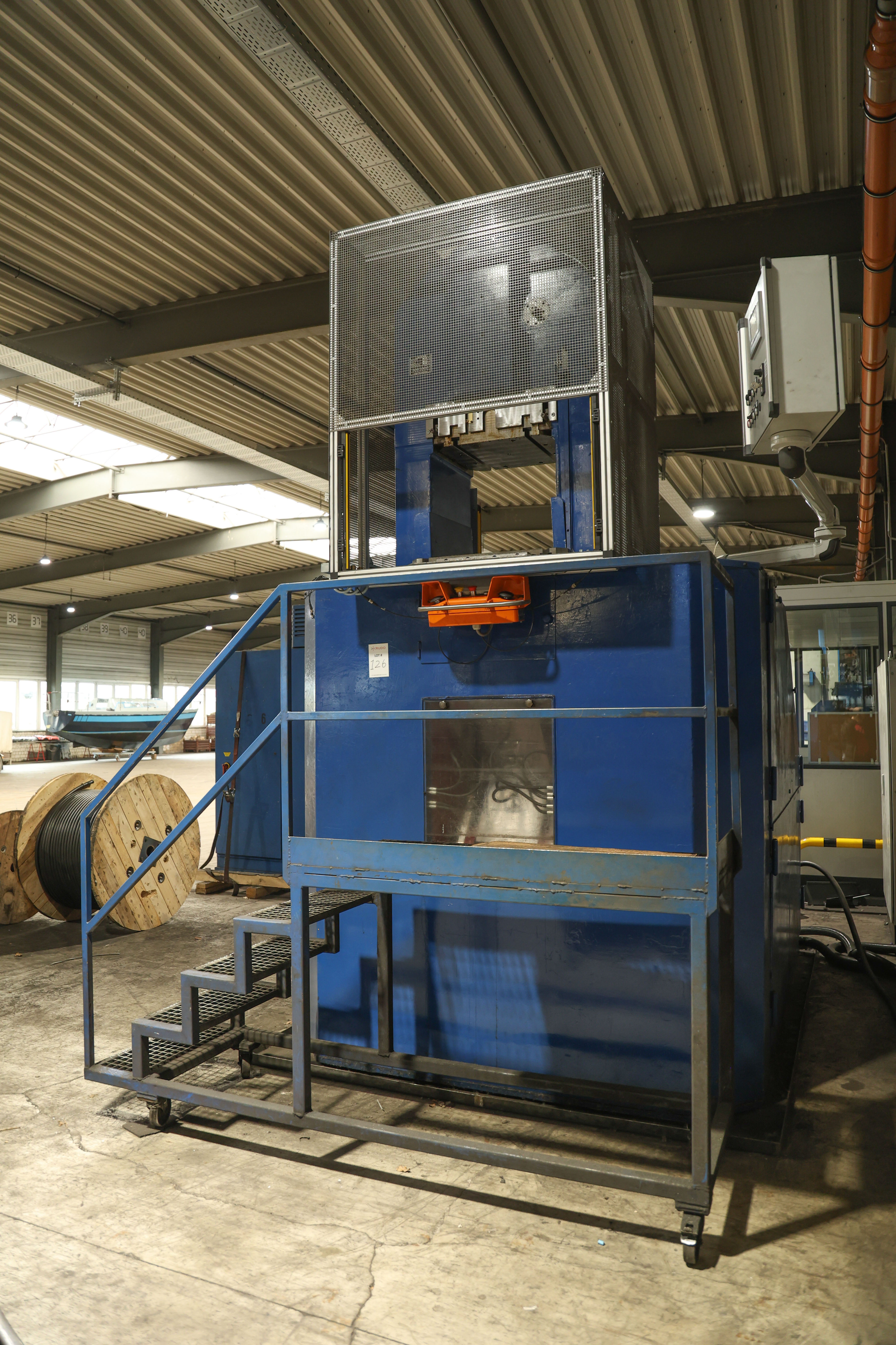 Presse à genouillère Gräbener GKS 600