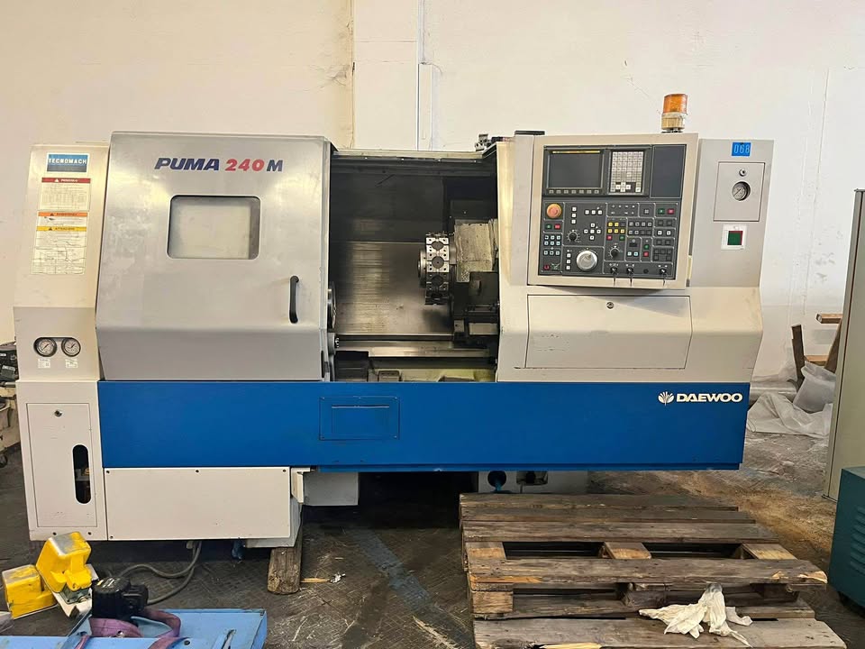 Tour motorisé cnc Daewoo PUMA 240 d'occasion
