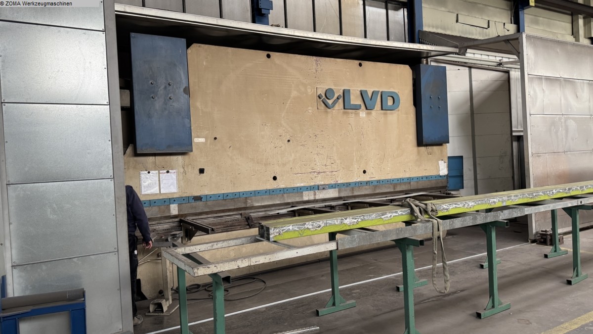 Presse plieuse LVD PPI20/61 MNC95
