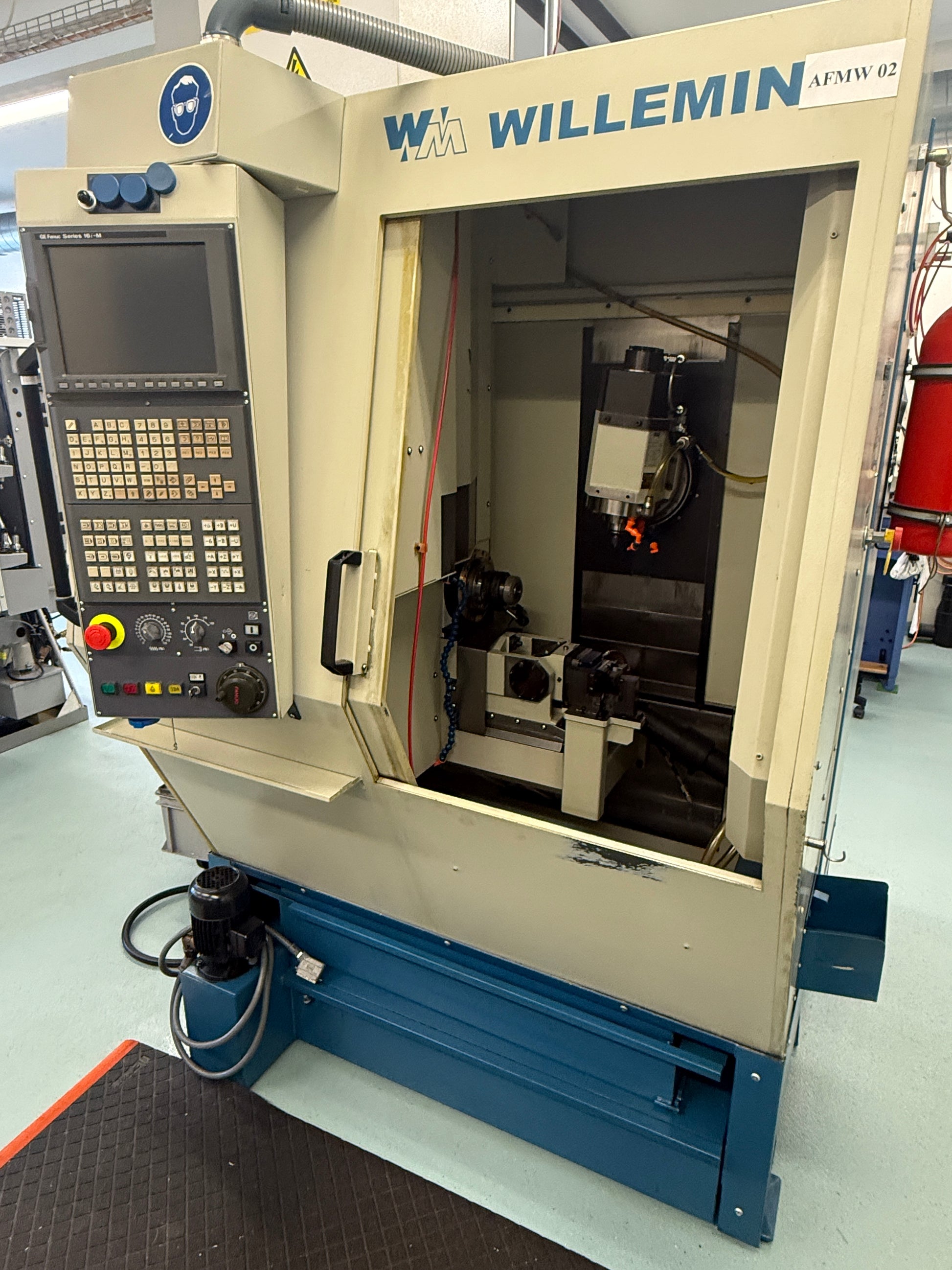 Centre d'usinage 5 axes WILLEMIN MACODEL W 408 B
