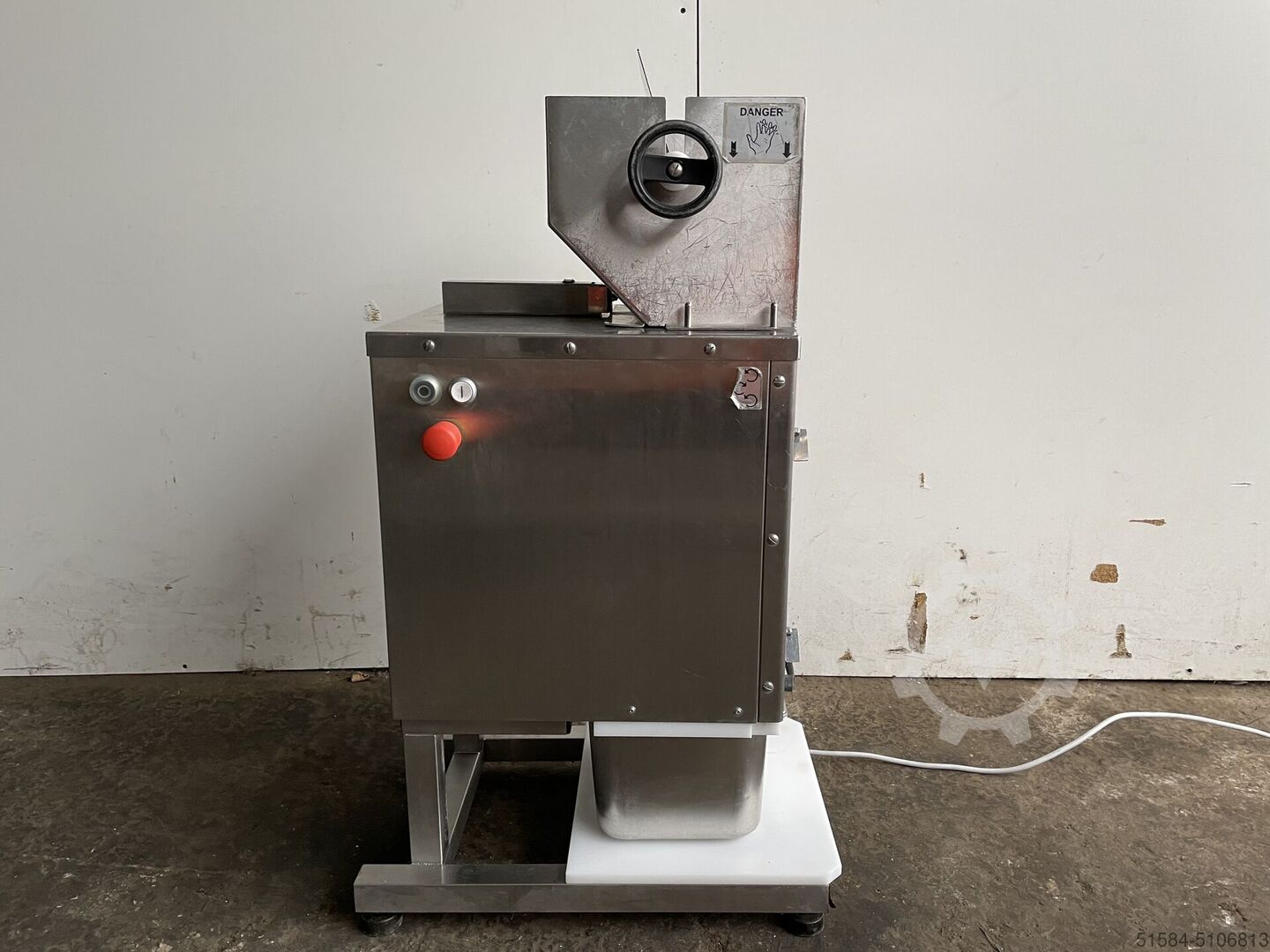 Shredder Cove Equipment SH-5