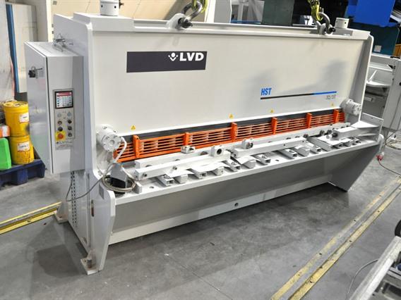 Cisaille guillotine hydraulique LVD HST 3100 x 16 mm CNC
