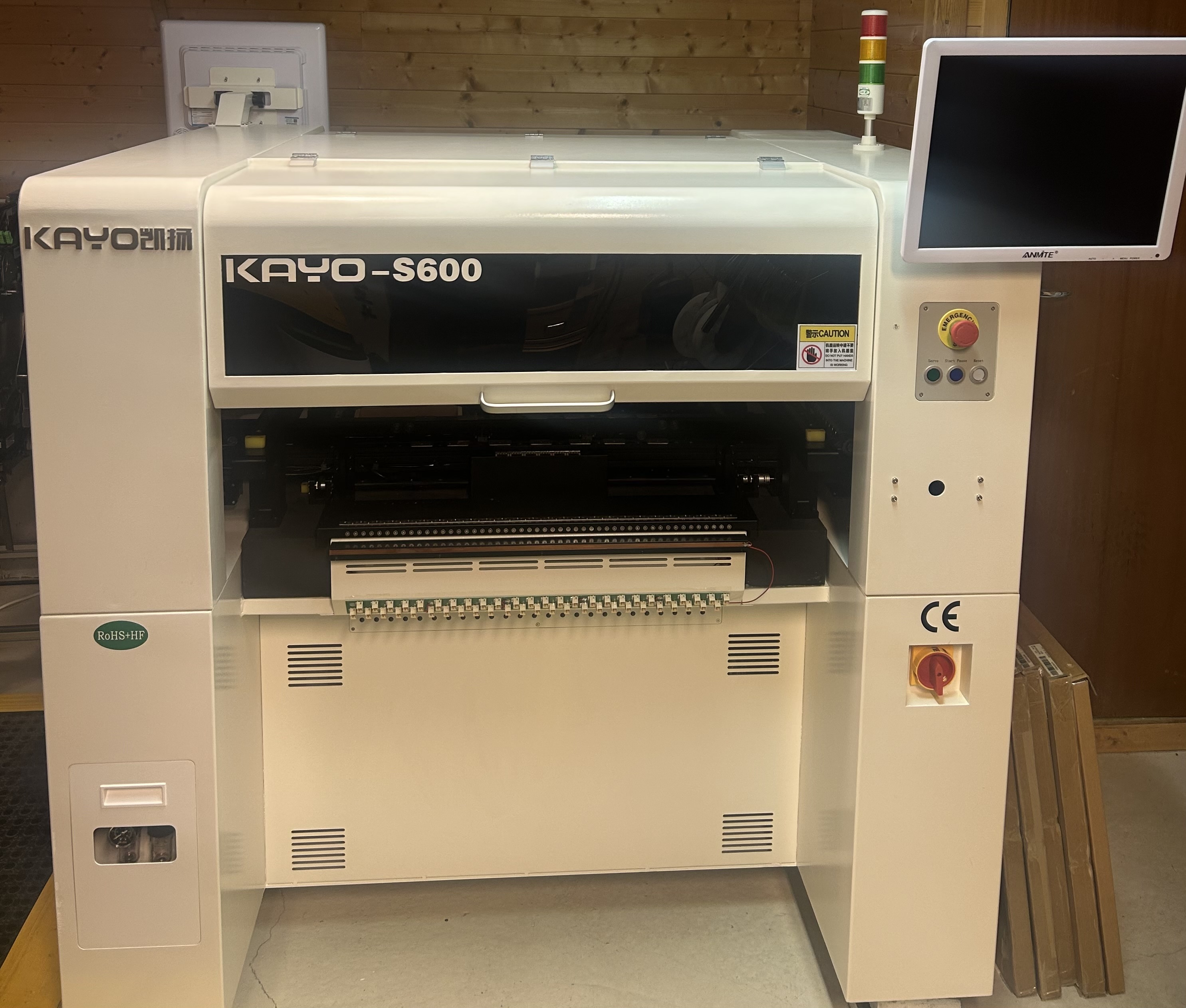 Kayo S600 Pick & Place avec mangeoires