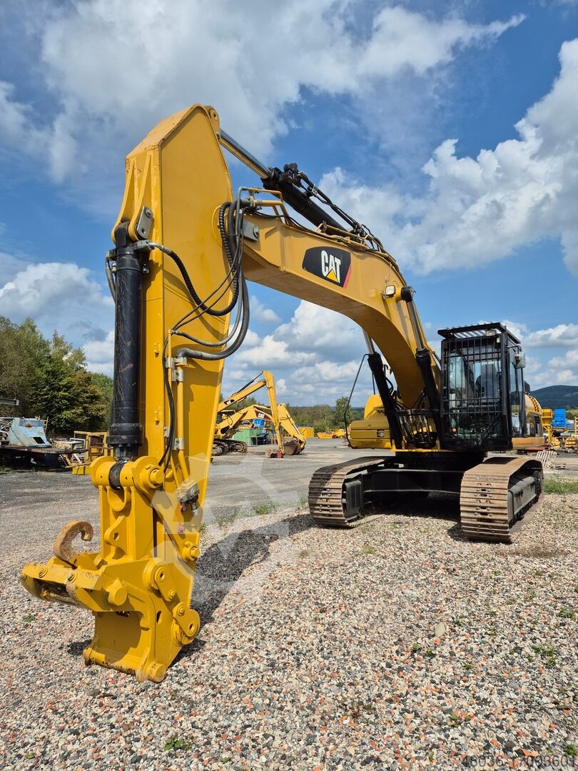Crawler excavator Caterpillar 336 DLN