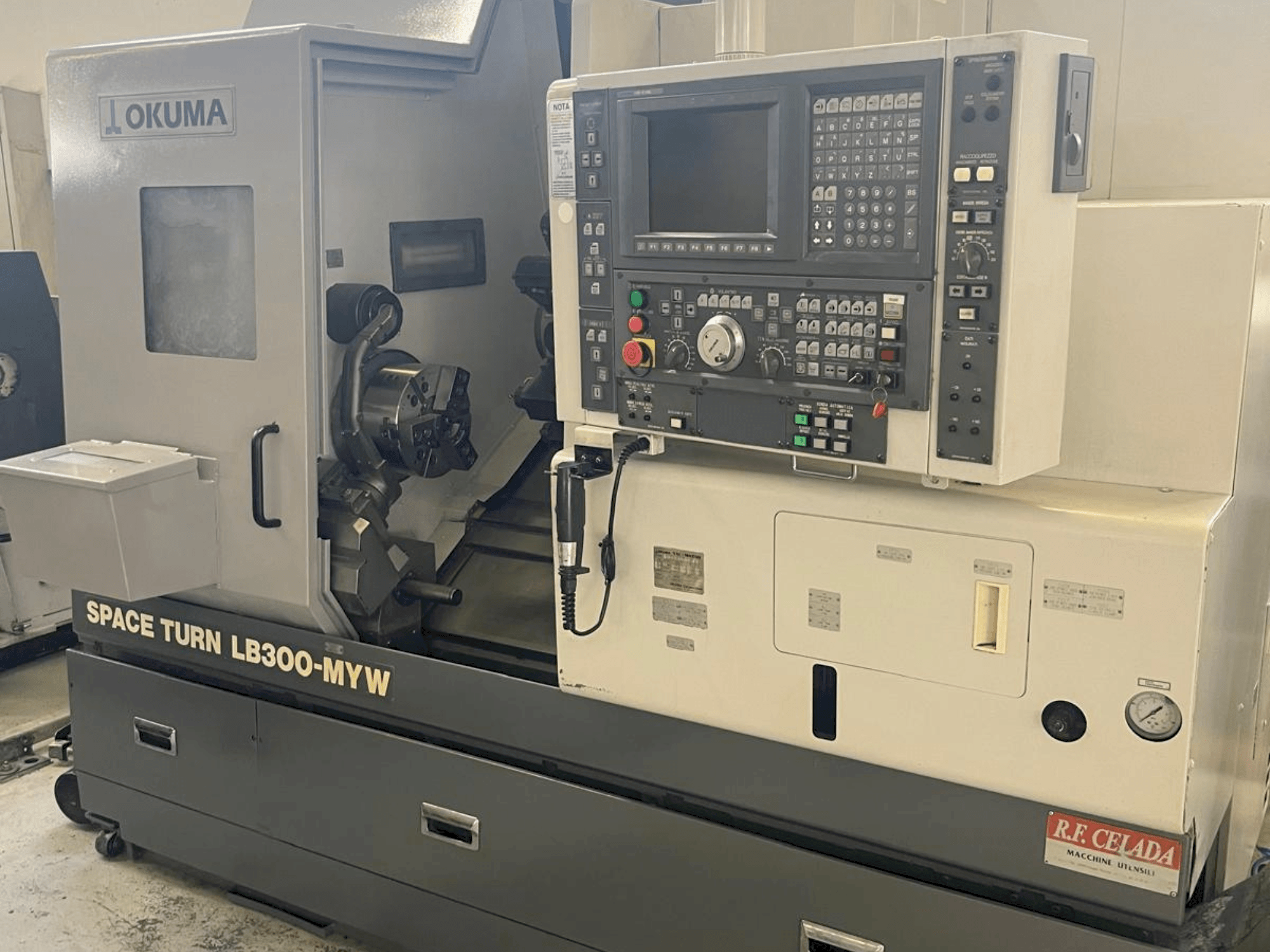 Tour cnc Okuma SPACE TURN LB 300 MYW