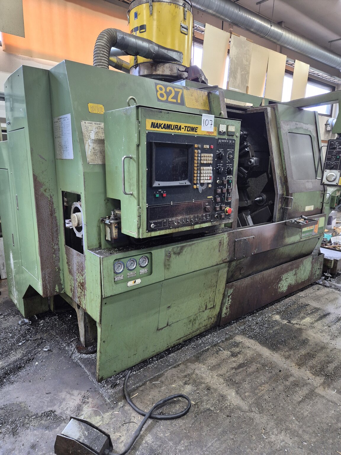 Tour CNC Nakamura-Tome TMC 4 CNC Lathe