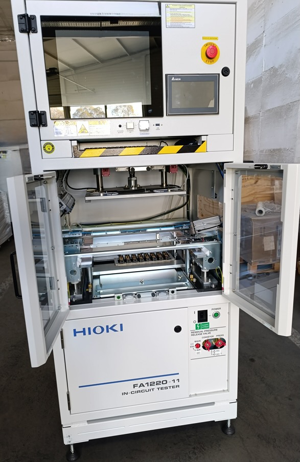 Machine à circuits imprimés Hioki FA1220-11