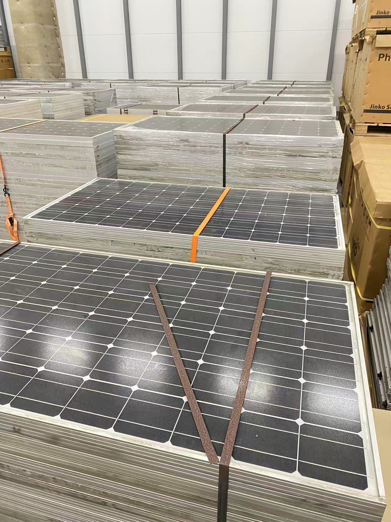 Panneaux solaires à vendre - Modules photovoltaïques de 200W neufs (4 000 pièces) et usagés (15 000 pièces), fabriqués en Chine, situés au Japon