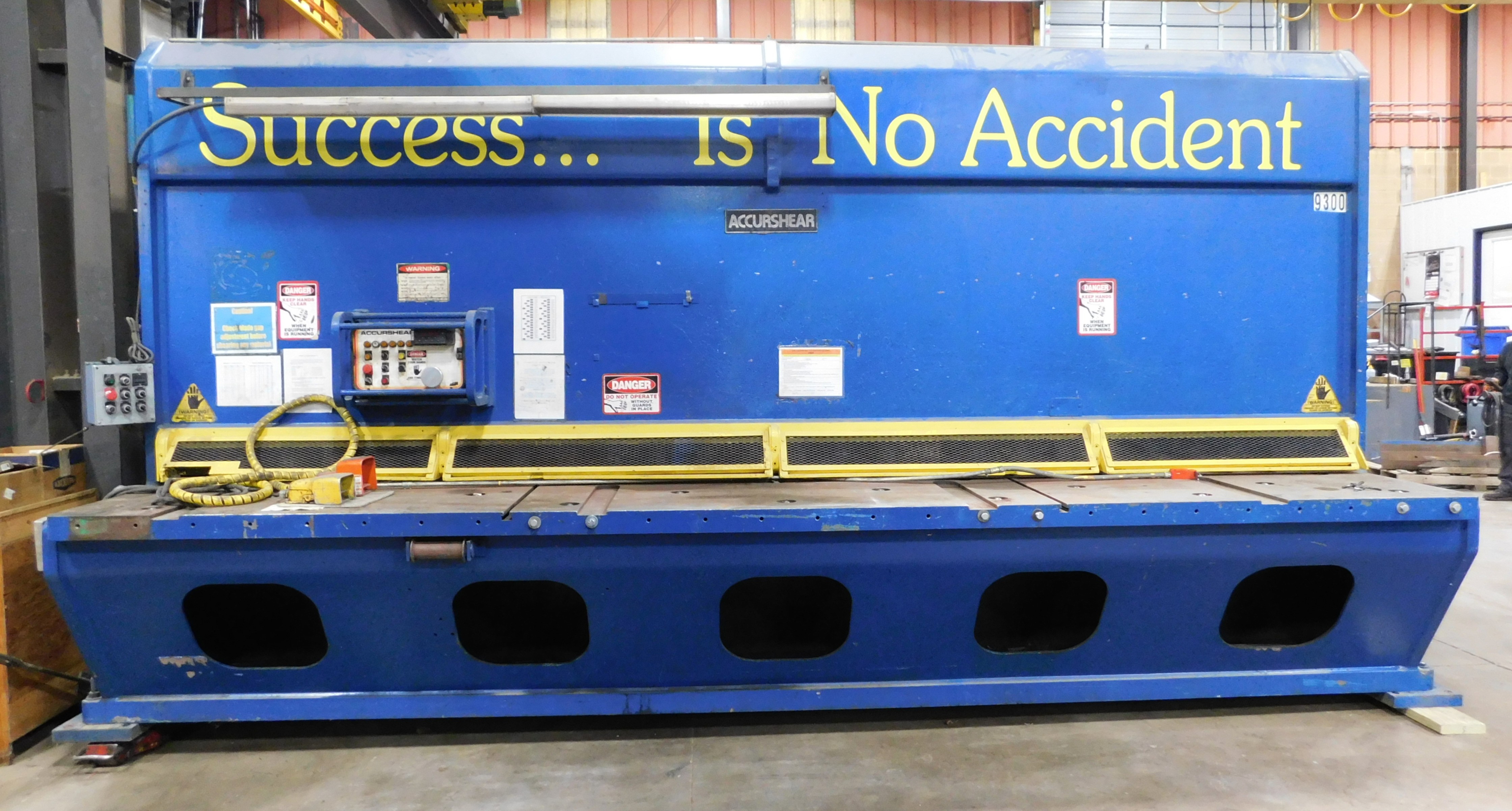 Cisaille guillotine hydraulique Accurpress 850016
