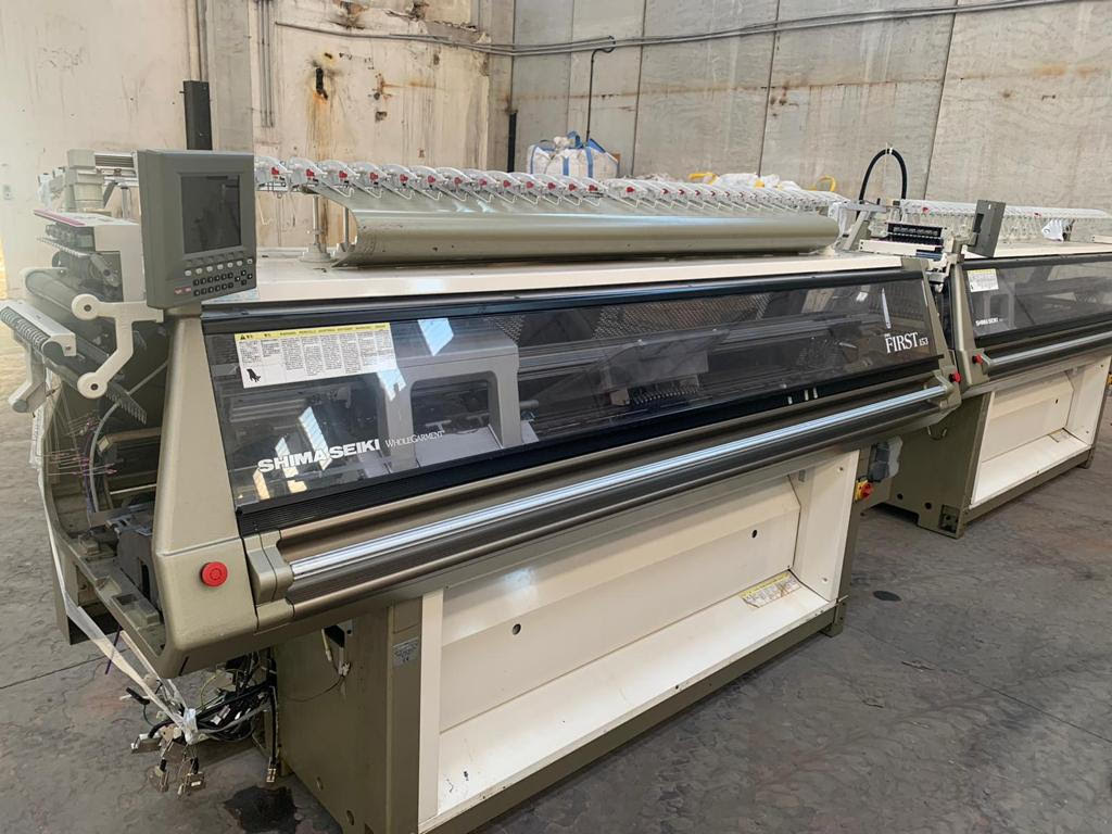 Métier à tricoter rectiligne Shima Seiki F153S18