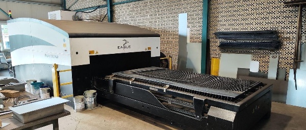 Machine de découpe laser Eagle Laser inspire 1530-F6.0 d'occasion