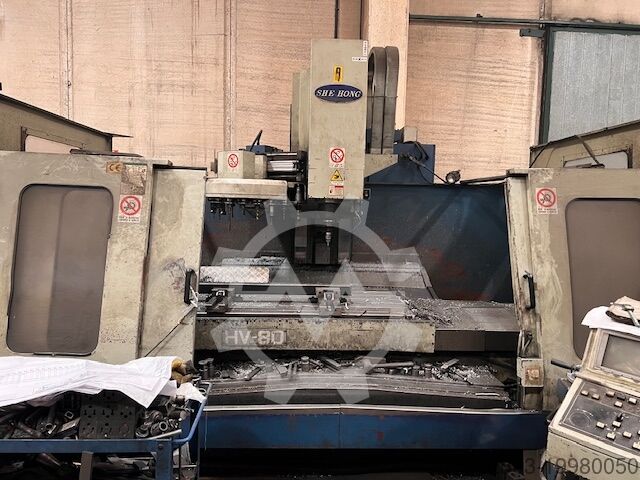 VERTICAL MACHINING CENTER SHE HONG HV80