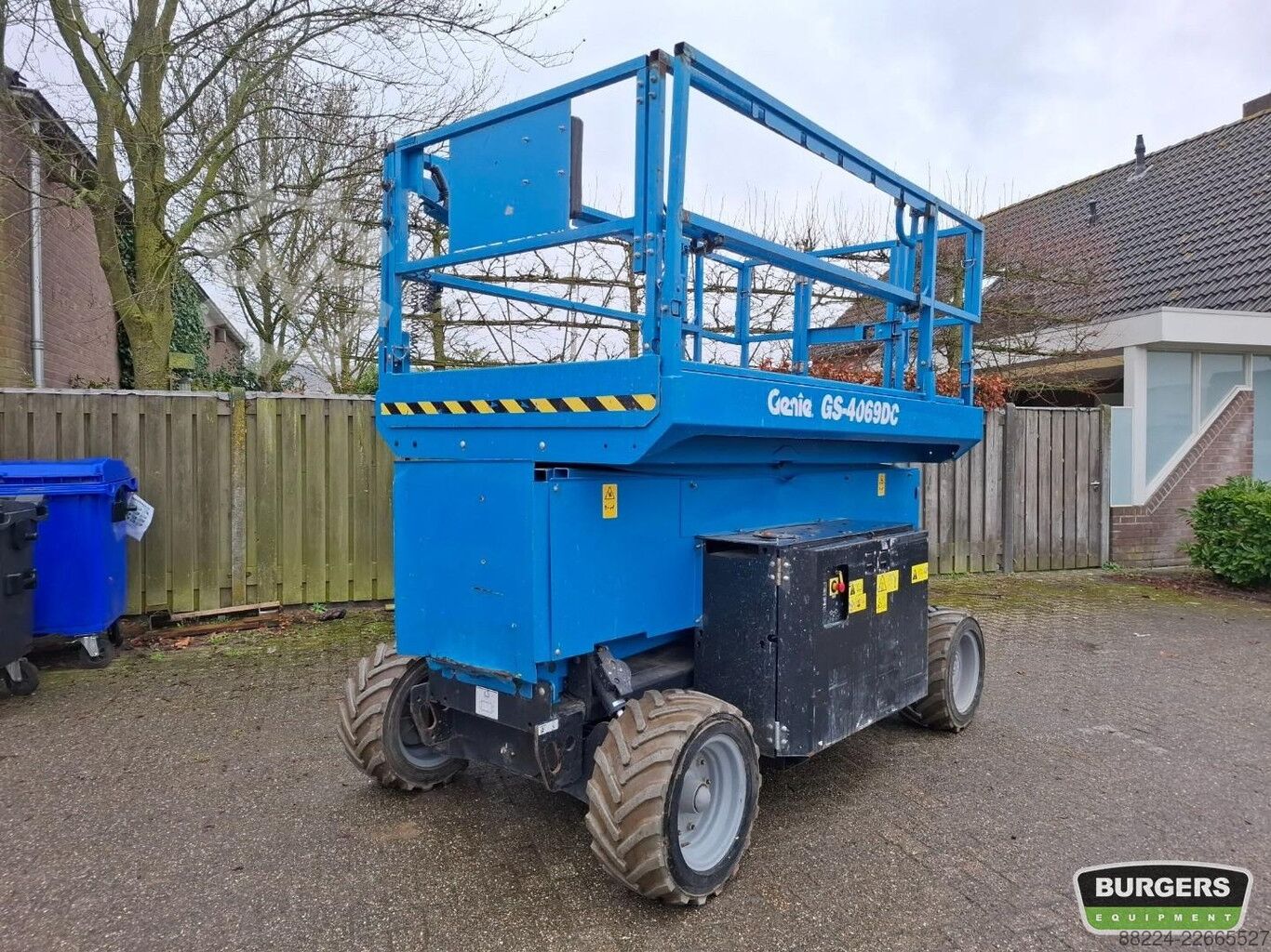 Scissor Lifts Noblelift SC12E