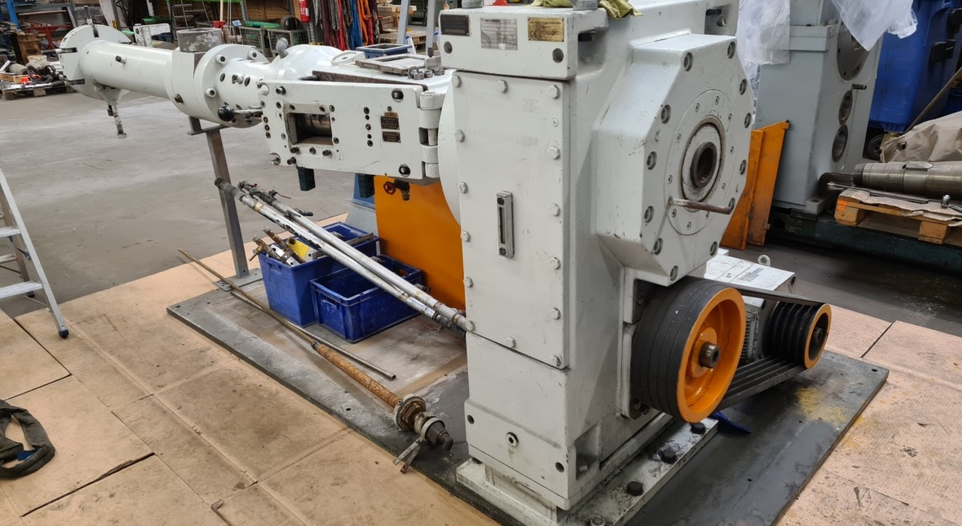 Troester QSM 120k-12D-m.Spw révisé. Extrusion - Extrudeuse monovis