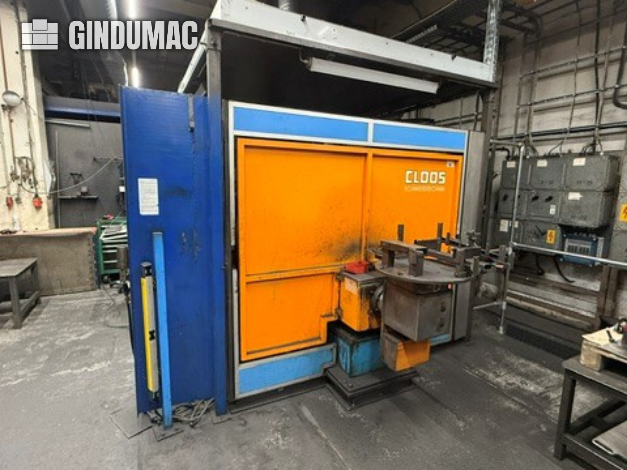 Robot de soudage CLOOS Romat 320