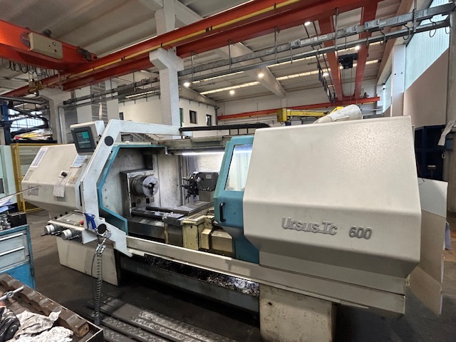 Tour cnc avec outils fixes CMT TC 600 d'occasion