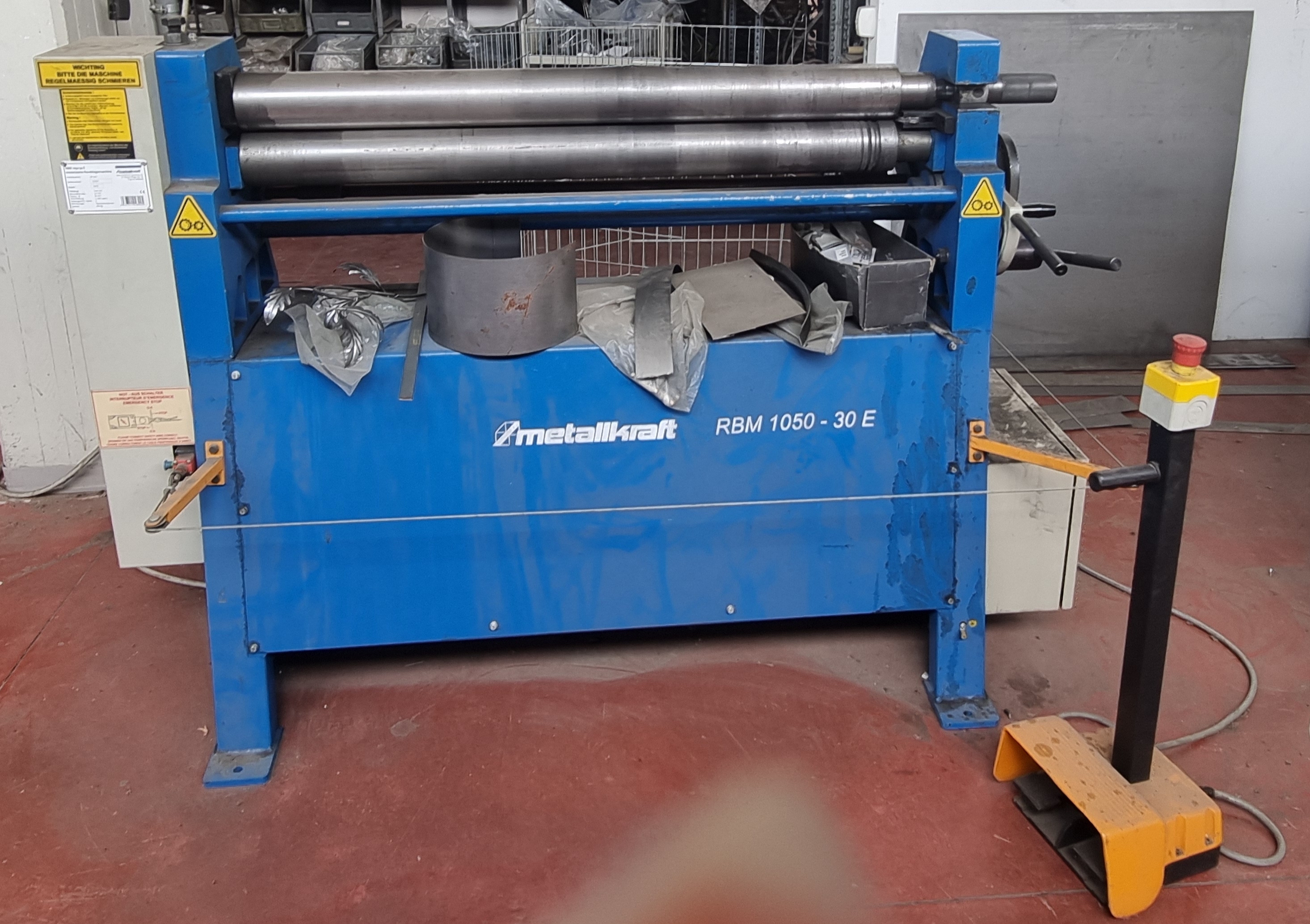 Sturmer Maschinen GmbH Calandre à rouleaux marque Metallkraft modèle RBM1050-30 E année 2017