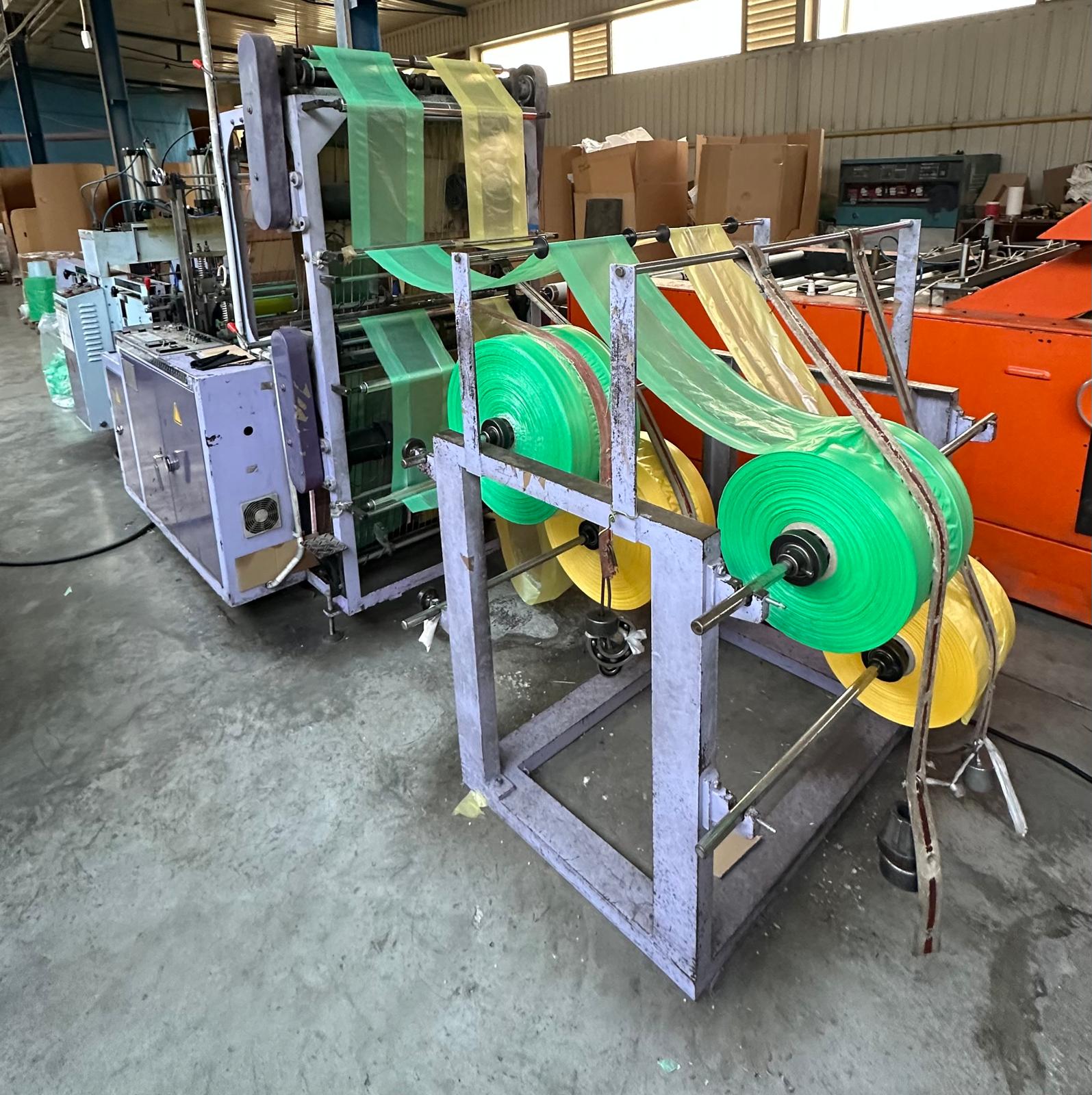 Machine de fabrication de sacs de type corbeille (T-shirt) MATILA MSC25