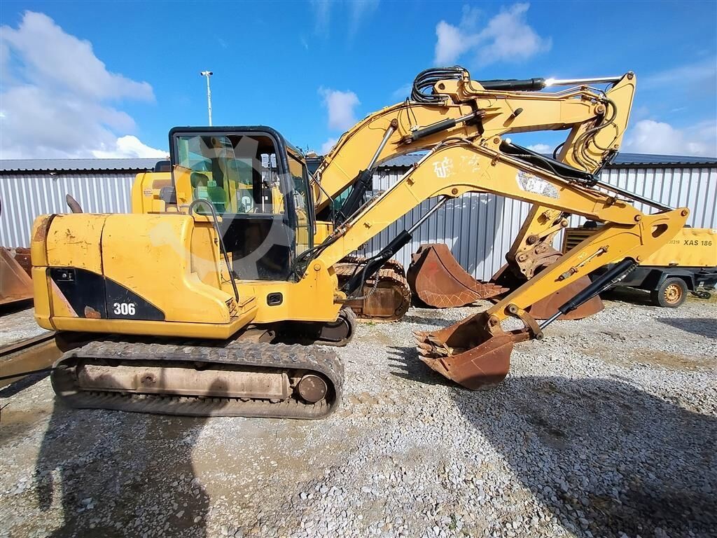 Crawler excavator Caterpillar 306C