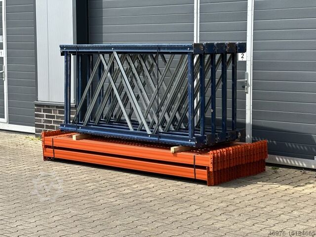 Pallet racking system Racking high-bay warehouse Mecalux / 25.3 lfm. / St.: 2.300x1.100mm / Tr.: 2.700 mm