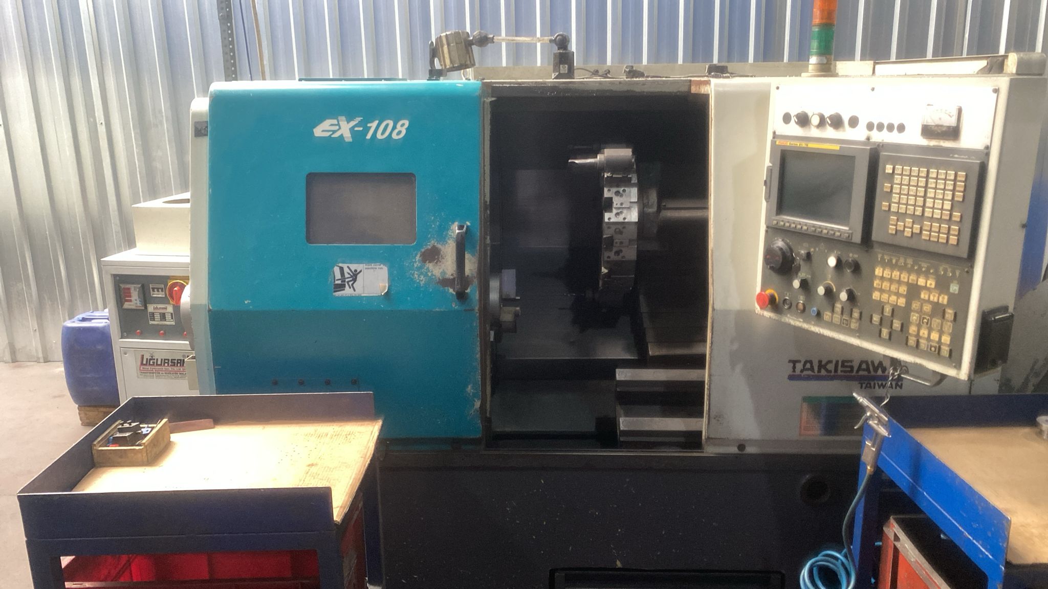Tour cnc Takisawa EX-108