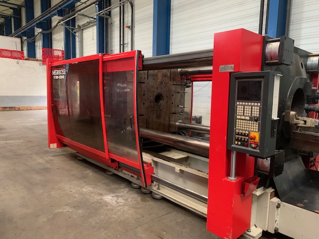 Presse à injecter NEGRI BOSSI 700T V 7000 H 12000