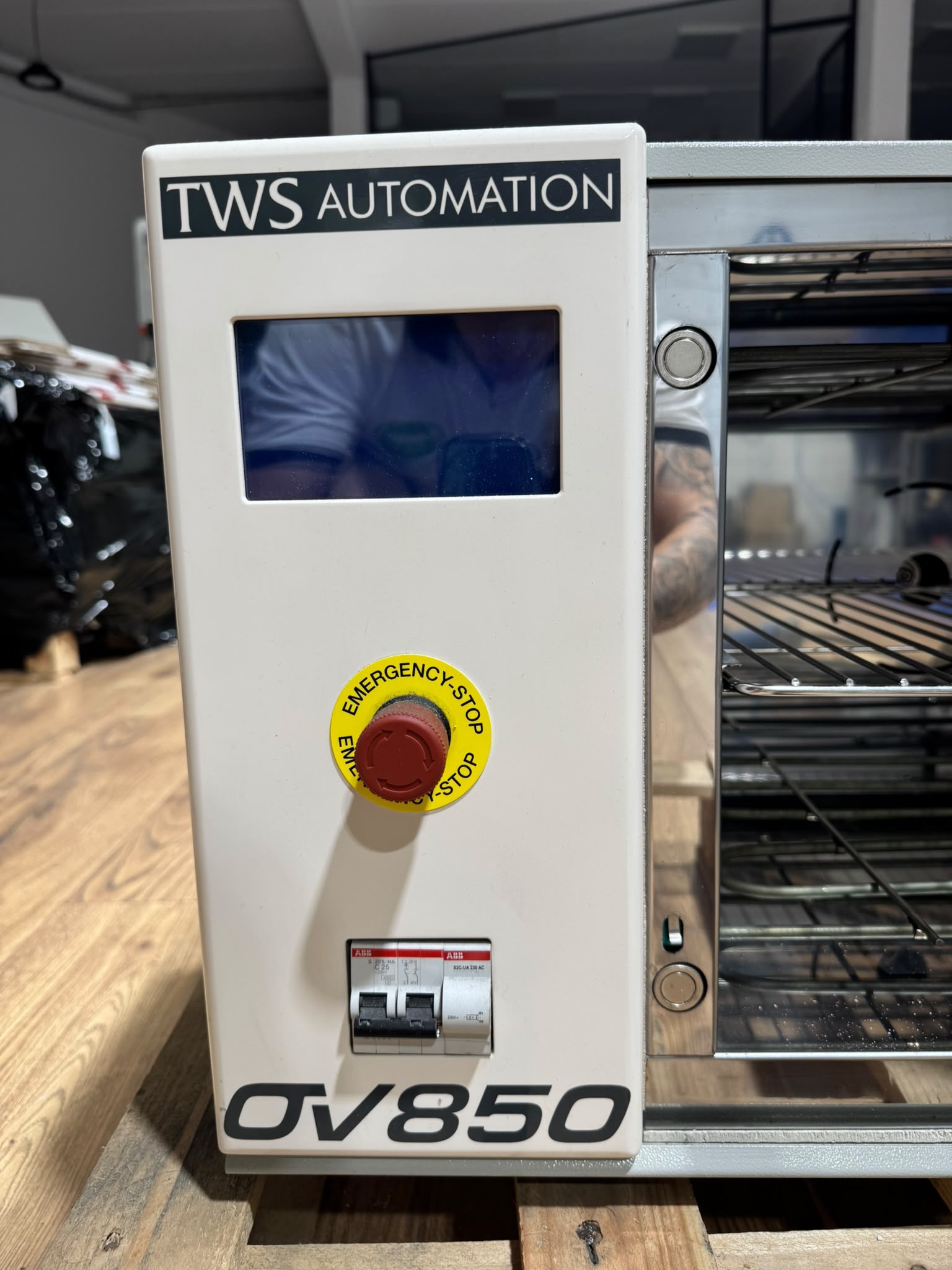 Four à refusion de circuits imprimés TWS 850