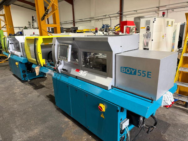 BOY 50M Machine de moulage par injection - En attente de rénovation