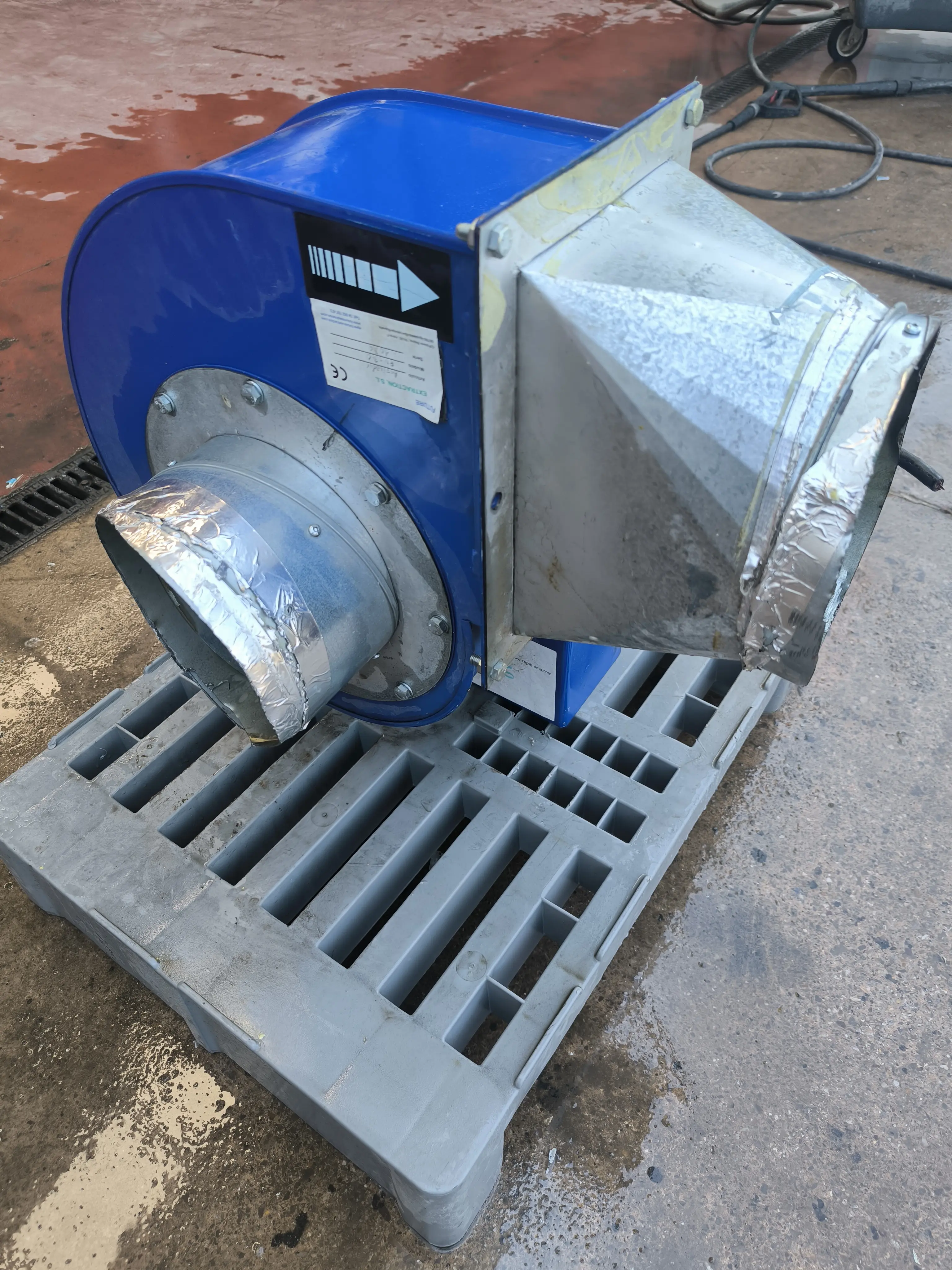 ASPIRATEUR INDUSTRIEL FUTURE EXTRACTION FU-3-0 D'OCCASION