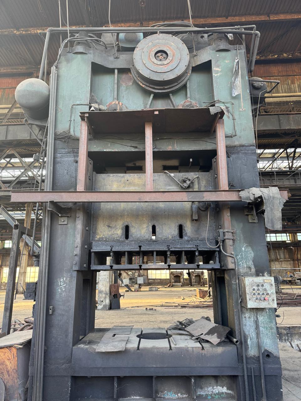Presse Romanian 1000 tons