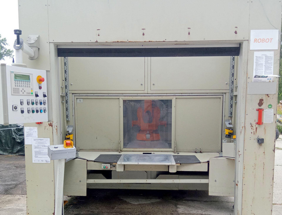 Robot industriel ABB IRB 2400 M2000