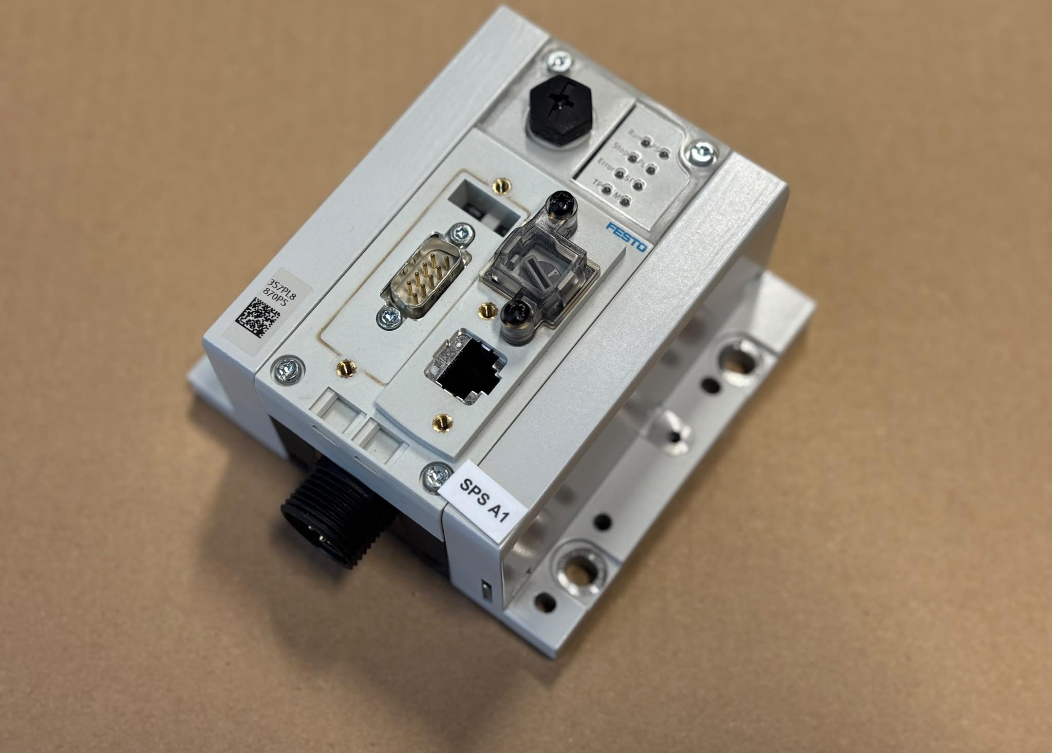 Machine-outil FESTO CPX-CEC-C1