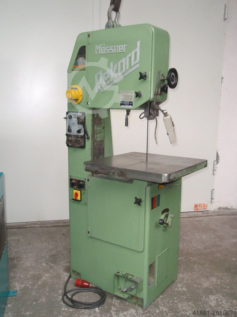 Vertical band sawing machine Mössner SM 420 A