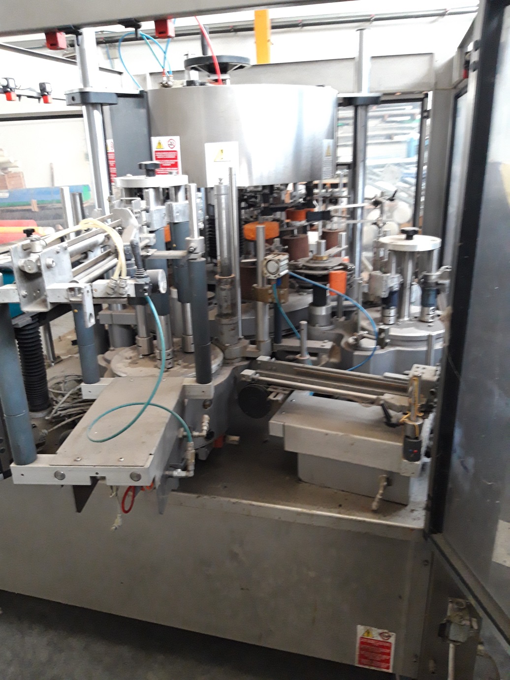 Etiqueteuse Sacmi SCM 9 T S2 E3 + SIG L d'occasion