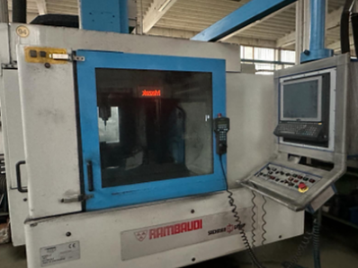 Centre d'usinage vertical RAMBAUDI RAMSPEED 800 E d'occasion