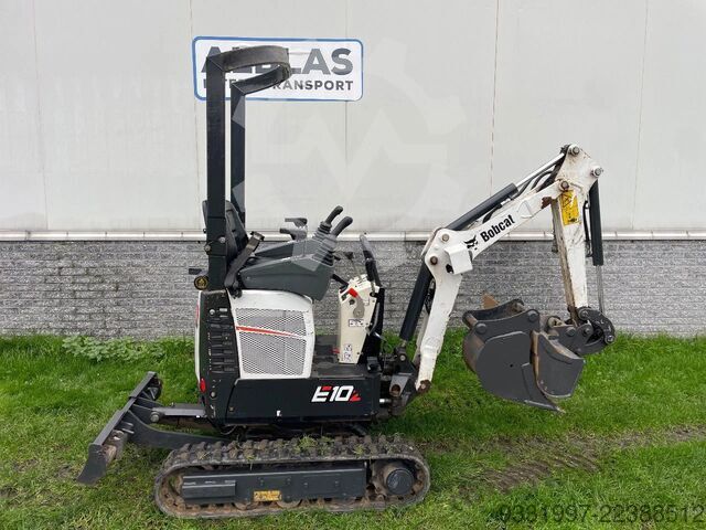 Mini excavator Bobcat E10 minigraver BJ 2023 slechts 615 uur